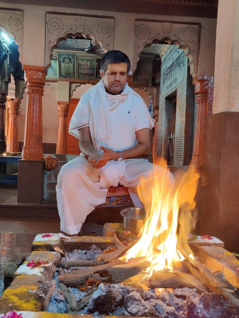 Anushthān at Kashi